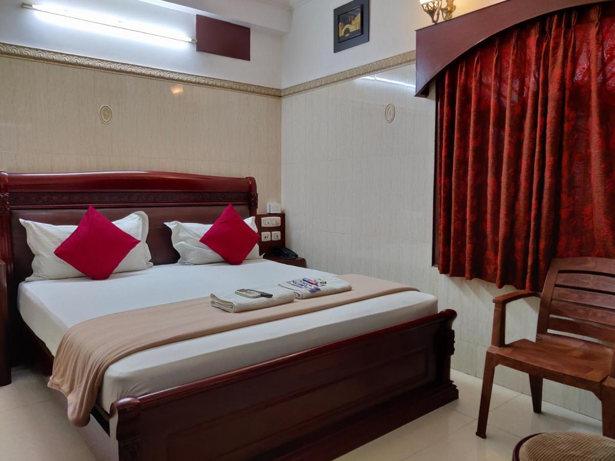 Grand View Residency Chennai Hotel Buitenkant foto
