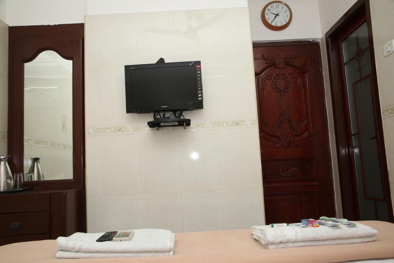 Grand View Residency Chennai Hotel Buitenkant foto