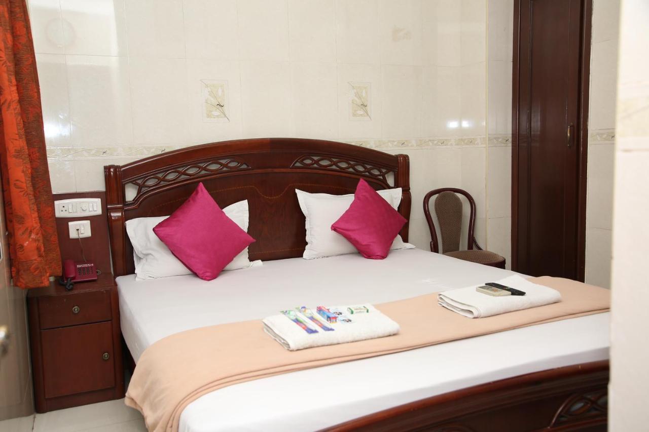Grand View Residency Chennai Hotel Buitenkant foto