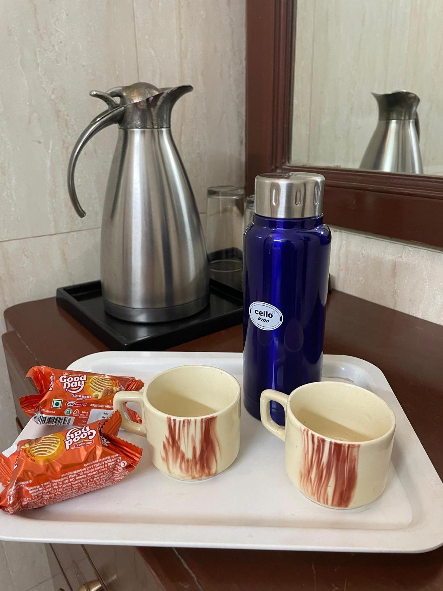 Grand View Residency Chennai Hotel Buitenkant foto