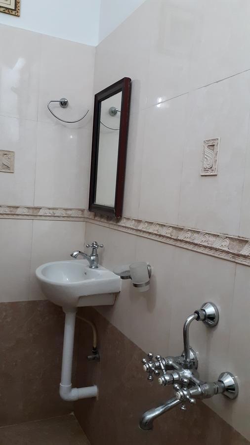 Grand View Residency Chennai Hotel Buitenkant foto