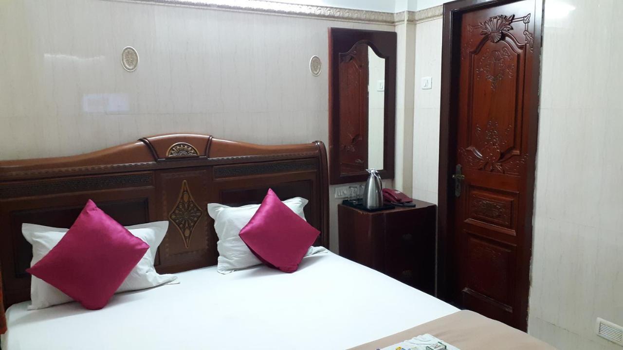 Grand View Residency Chennai Hotel Buitenkant foto